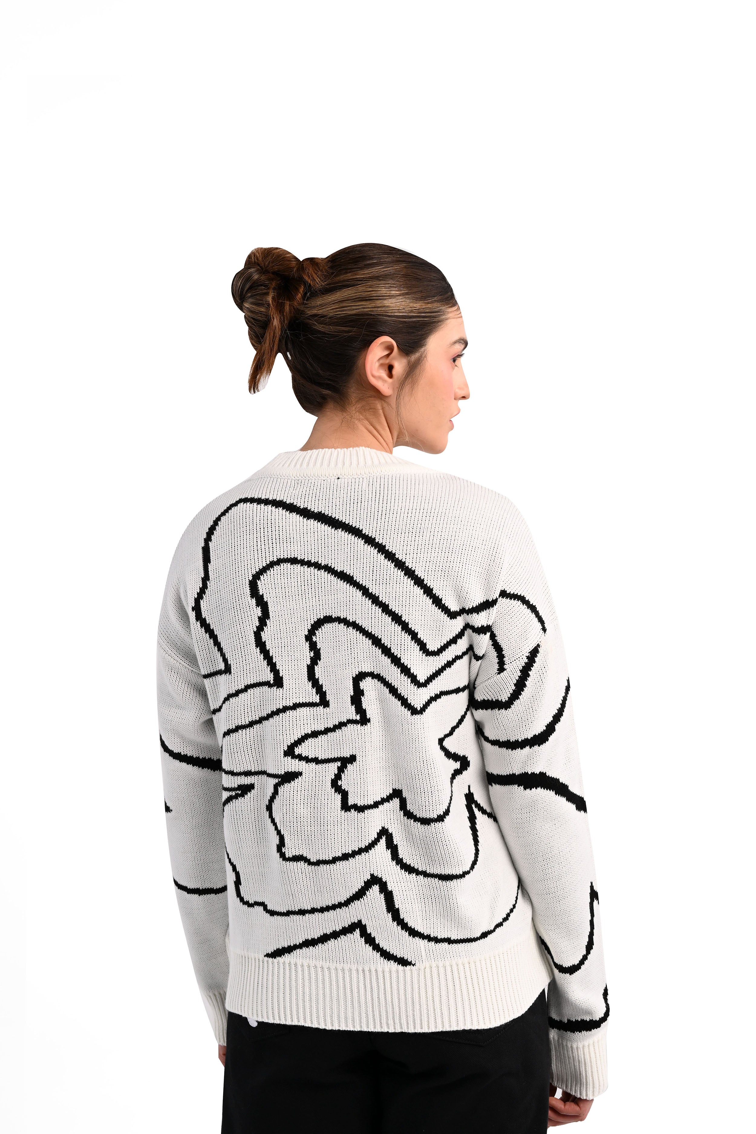 Begonia white Crewneck