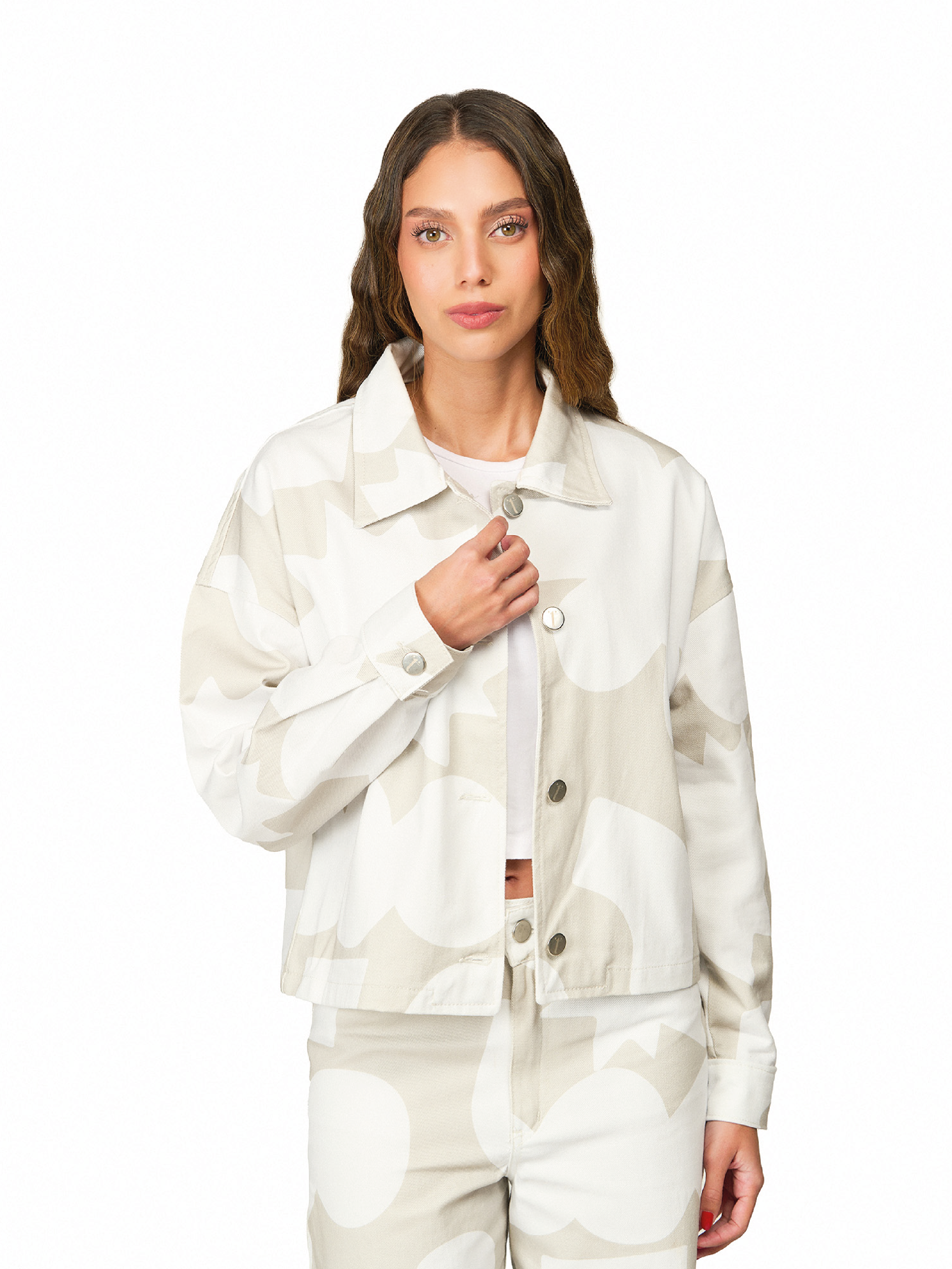 chaquetacafe1_d116cd4b-beb8-4603-b774-2952ecf6e21a.png