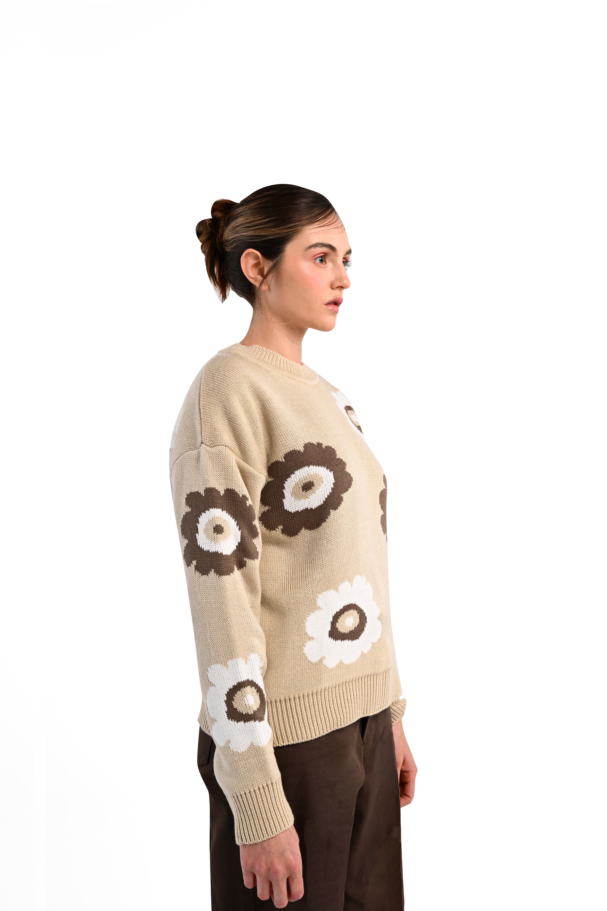 Dalia Cafe Crewneck